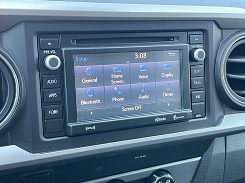 Used 2019 Toyota Tacoma SR5 AWD/4WD image 34