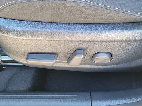 Used 2025 Kia Soul EX FWD image 9