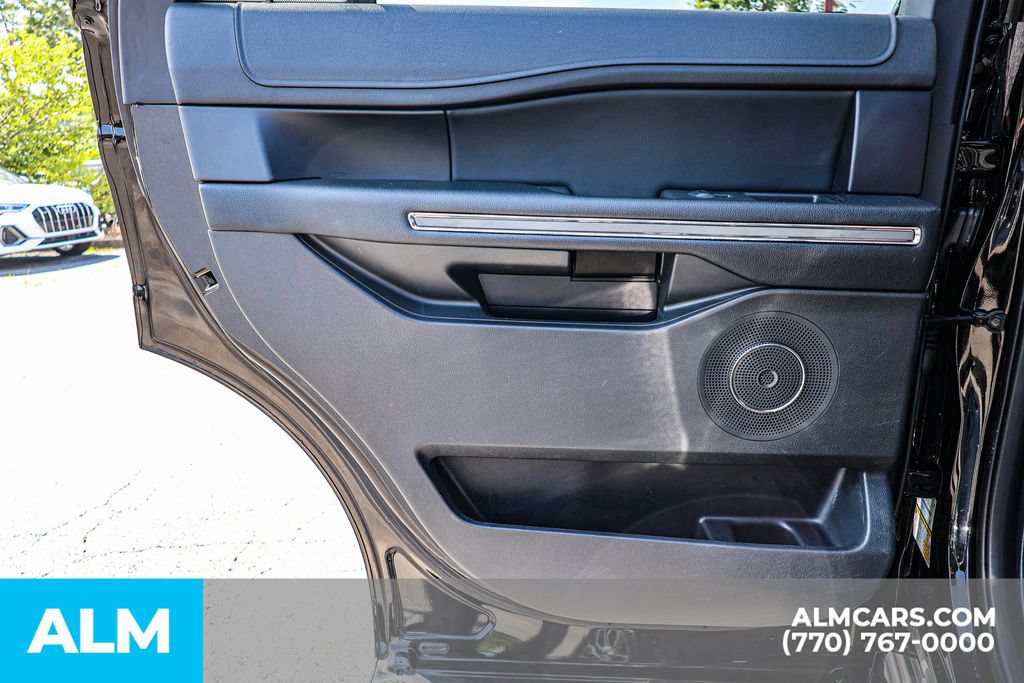 Used 2024 Ford Expedition XLT RWD image 49