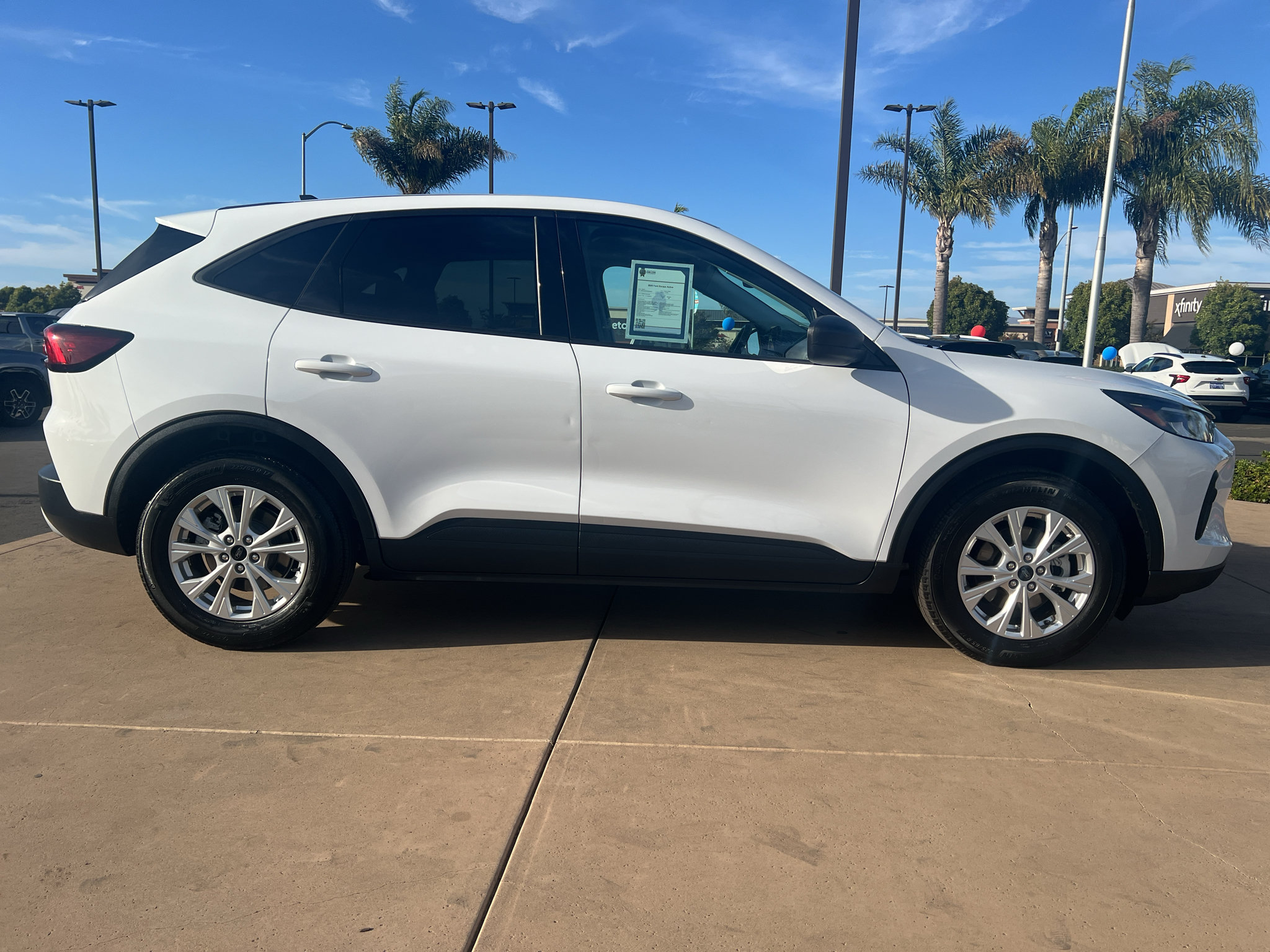 Used 2025 Ford Escape Active FWD image 4