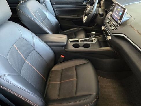Used 2021 Nissan Altima 2.5 SR FWD image 16