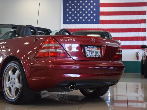 Used 2004 Mercedes-Benz SLK 230 image 21