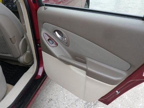 Used 2006 Chevrolet Malibu LT image 29