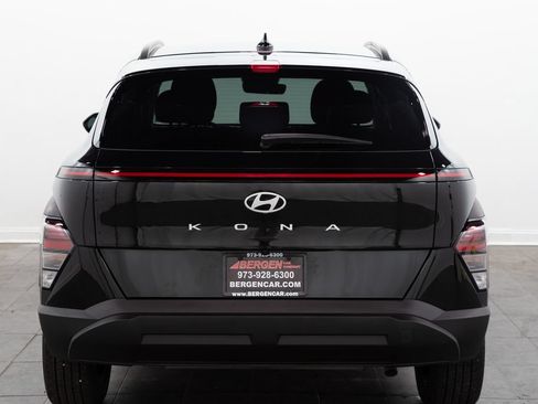 Used 2026 Hyundai Kona SEL Sport FWD image 10