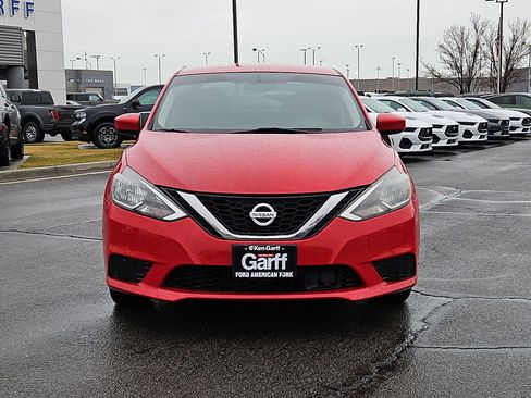 Used 2018 Nissan Sentra SV image 11