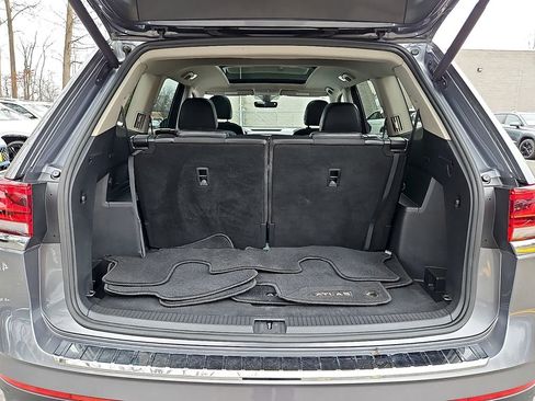 Certified 2022 Volkswagen Atlas SEL image 31