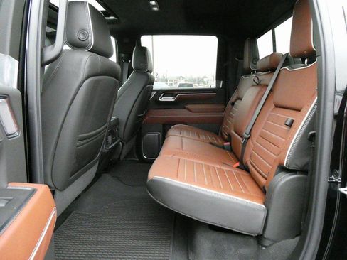 New 2026 GMC Sierra 3500 Denali Ultimate image 17