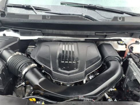 Used 2025 GMC Acadia Elevation AWD/4WD image 34