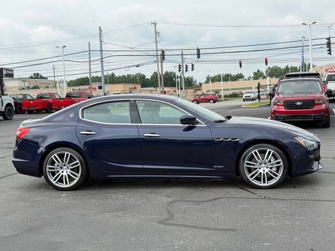 Used 2018 Maserati Ghibli S GranSport Q4 AWD/4WD image 3