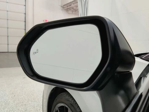 Used 2021 Toyota Camry XSE w/ Navigation Package image 28