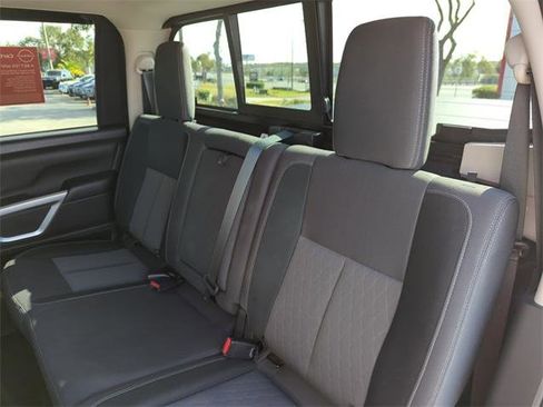 Certified 2021 Nissan Titan SV w/ SV Convenience Package image 25