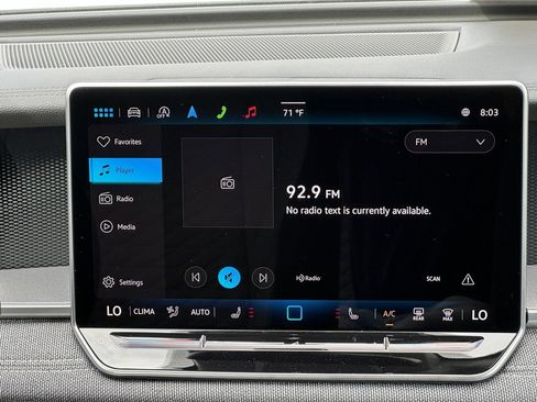 New 2025 Volkswagen Tiguan S image 11