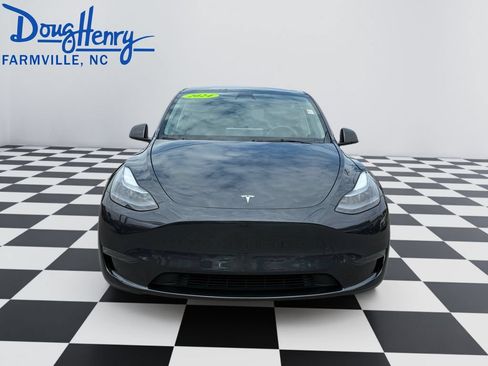 Used 2024 Tesla Model Y Long Range RWD image 8