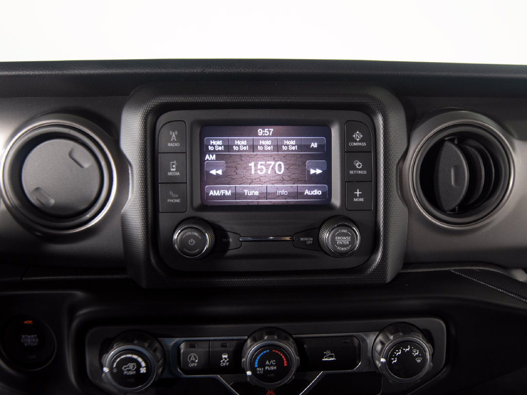 Used 2021 Jeep Wrangler Sport AWD/4WD image 18
