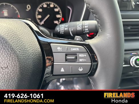 New 2025 Honda Pilot EX-L image 17