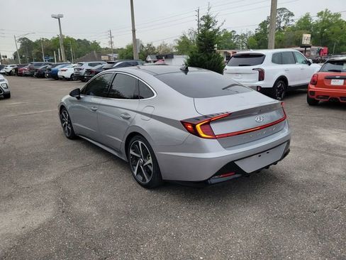 Used 2023 Hyundai Sonata SEL Plus image 3