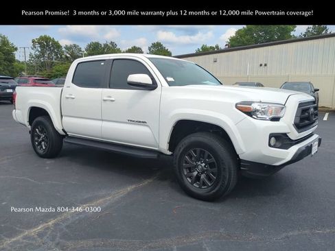 Used 2022 Toyota Tacoma SR5 w/ Technology Package RWD image 2