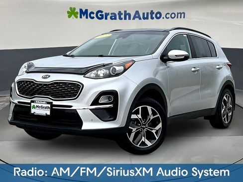 Used 2022 Kia Sportage EX w/ EX Technology Package FWD image 3