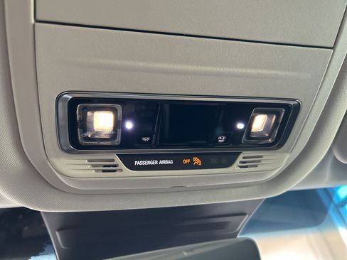 Used 2024 Lincoln Nautilus Reserve image 34