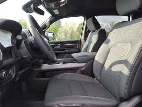 New 2026 RAM 1500 Big Horn AWD/4WD image 16