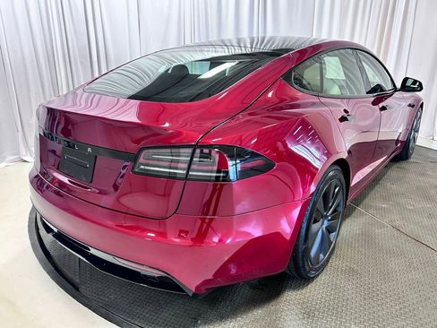 Used 2023 Tesla Model S Base image 33