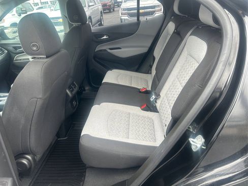 Used 2022 Chevrolet Equinox LS image 20