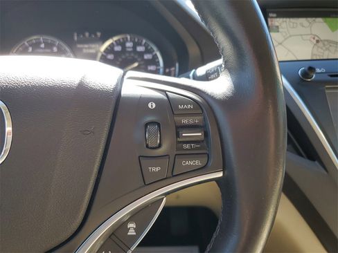 Used 2018 Acura MDX FWD w/ Advance Package image 24