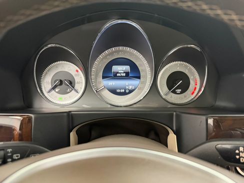 Used 2015 Mercedes-Benz GLK 350 4MATIC 4dr GLK 350 w/ Premium 1 Package image 50