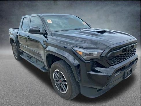 Used 2024 Toyota Tacoma TRD Sport RWD image 28