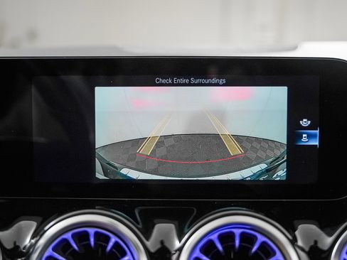 Certified 2023 Mercedes-Benz GLA 250 image 23