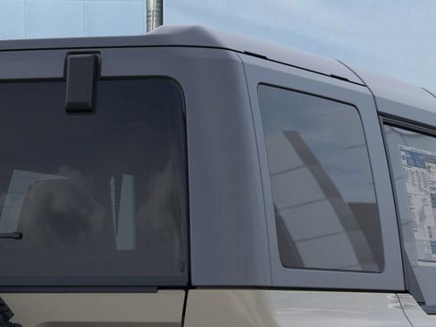 New 2025 Ford Bronco Badlands image 25