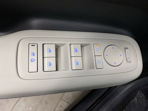 New 2026 Hyundai Santa Fe SE image 27