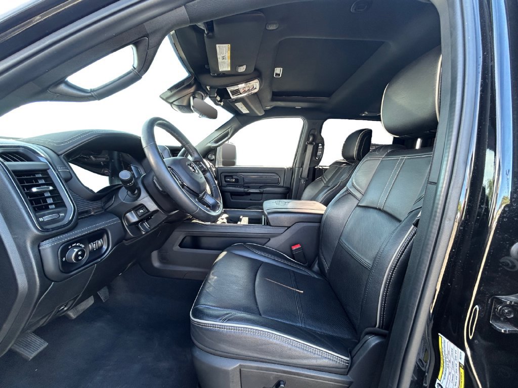 Used 2024 RAM 3500 Limited w/ Night Edition AWD/4WD image 13