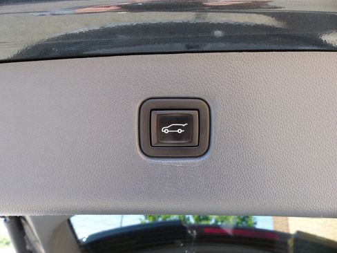Used 2020 Chevrolet Blazer LT AWD/4WD image 41