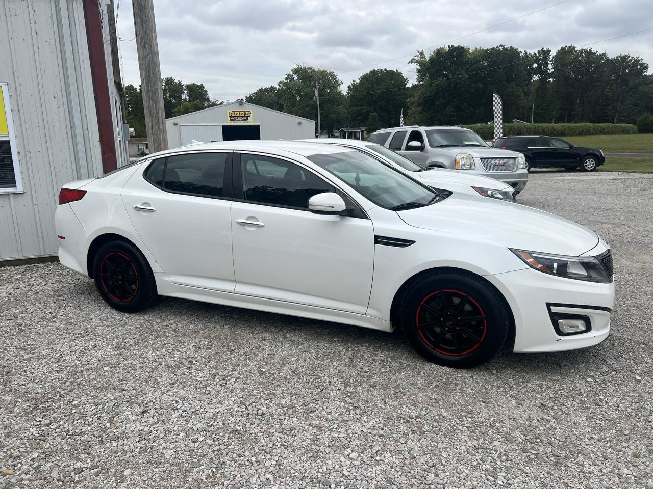 Used 2015 Kia Optima LX FWD image 2