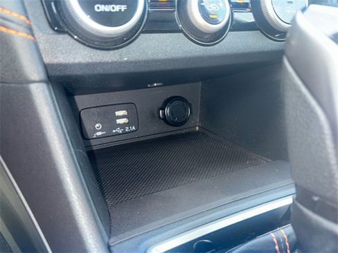 Used 2020 Subaru Crosstrek 2.0i Limited w/ Moonroof Package w/Navigation image 42