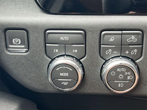New 2026 GMC Sierra 1500 Elevation w/ Preferred Package image 23