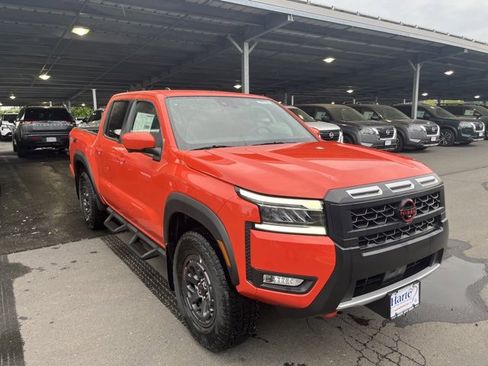 New 2025 Nissan Frontier PRO-4X w/ Pro Convenience Package image 1