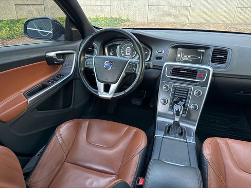 Used 2015 Volvo S60 T5 Premier w/ Convenience Package FWD image 20