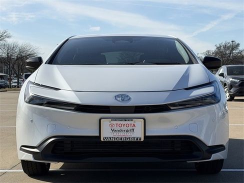 New 2026 Toyota Prius LE image 7