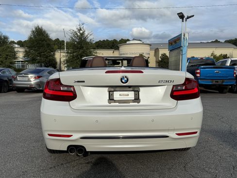 Used 2017 BMW 230i xDrive Convertible image 8