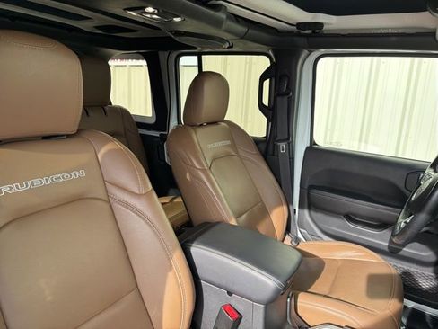 Used 2020 Jeep Wrangler Unlimited Rubicon w/ Steel Bumper Group image 8