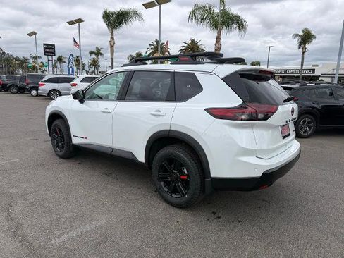 New 2026 Nissan Rogue SV w/ Rock Creek Premium Package AWD/4WD image 4