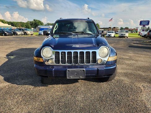 Used 2006 Jeep Liberty Limited AWD/4WD image 13