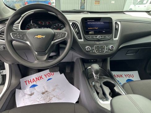 Used 2024 Chevrolet Malibu LT image 13