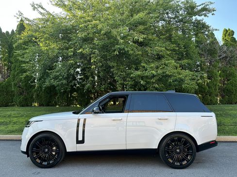 Used 2023 Land Rover Range Rover SE AWD/4WD image 40