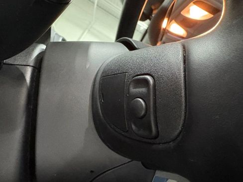 Used 2021 Jeep Cherokee Limited w/ Elite Package image 18