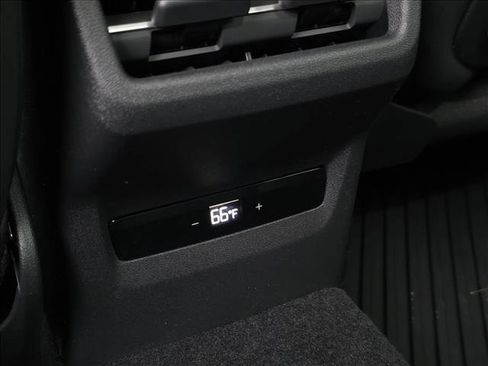 New 2026 Audi Q3 quattro 2.0T AWD/4WD image 12