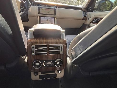 Used 2018 Land Rover Range Rover HSE AWD/4WD image 11