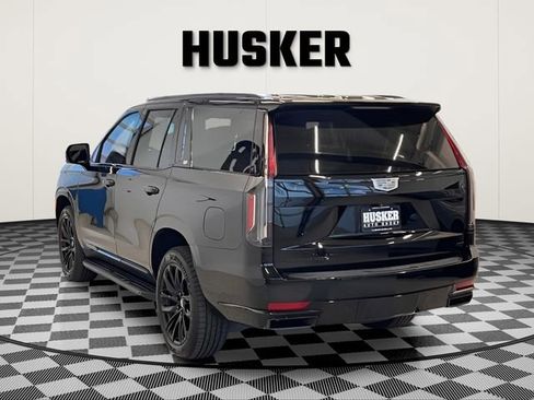 Used 2022 Cadillac Escalade Sport w/ LPO, ONYX Package image 7